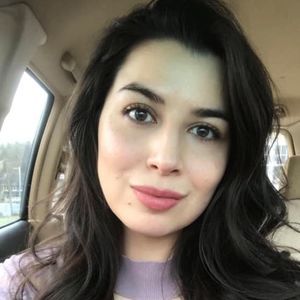 Meet your Posher, Daniella